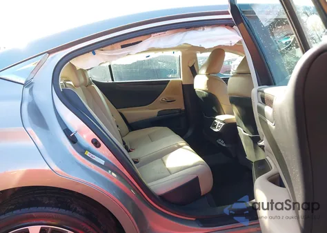 2019 Lexus Es 350 z USA, uszkodzony, nr VIN 58ABZ1B14KU038907